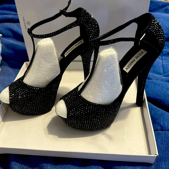 COPY - Steve Madden black platforms high heel rhinestones. - Picture 1 of 4